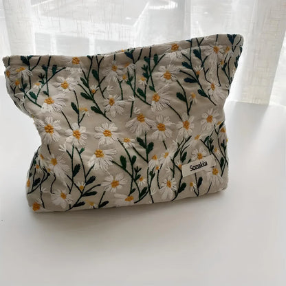 Andrea | Flower Embroidered Makeup Bag - Simplify Hub