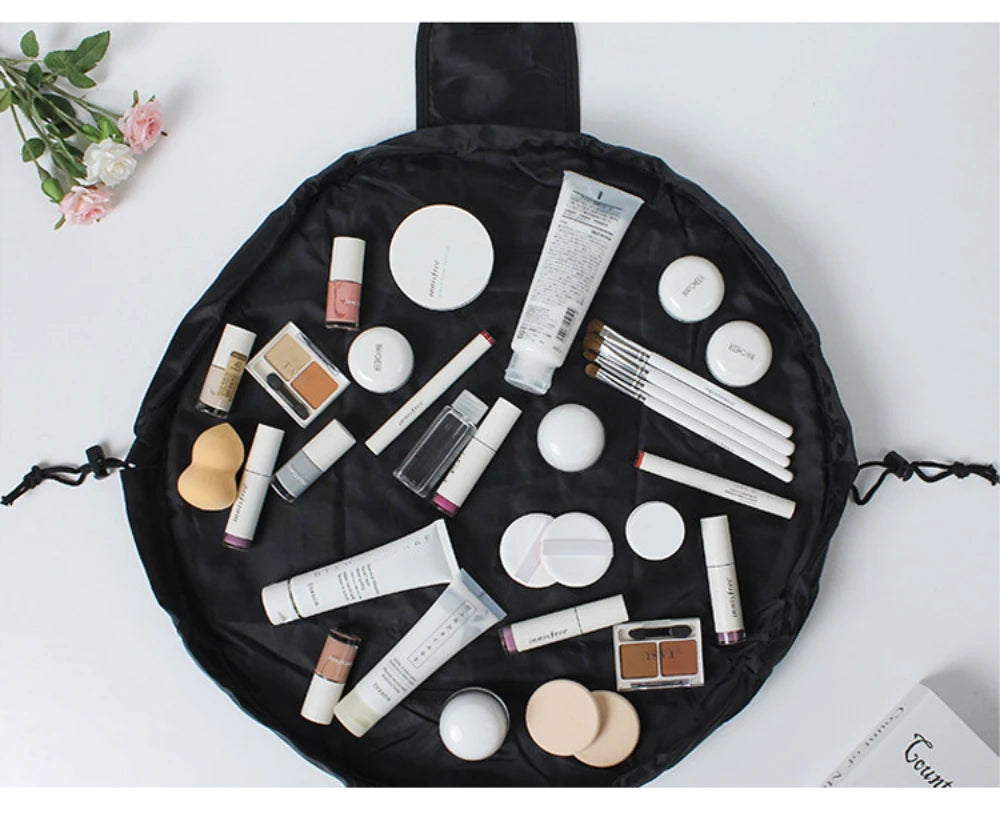 Travel Chic Makeup Pouch - Simplify Hub